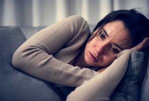 Depresija - Kako je prepoznati, kako se osjeća osoba koja pati od depresije i kako joj pomoći?